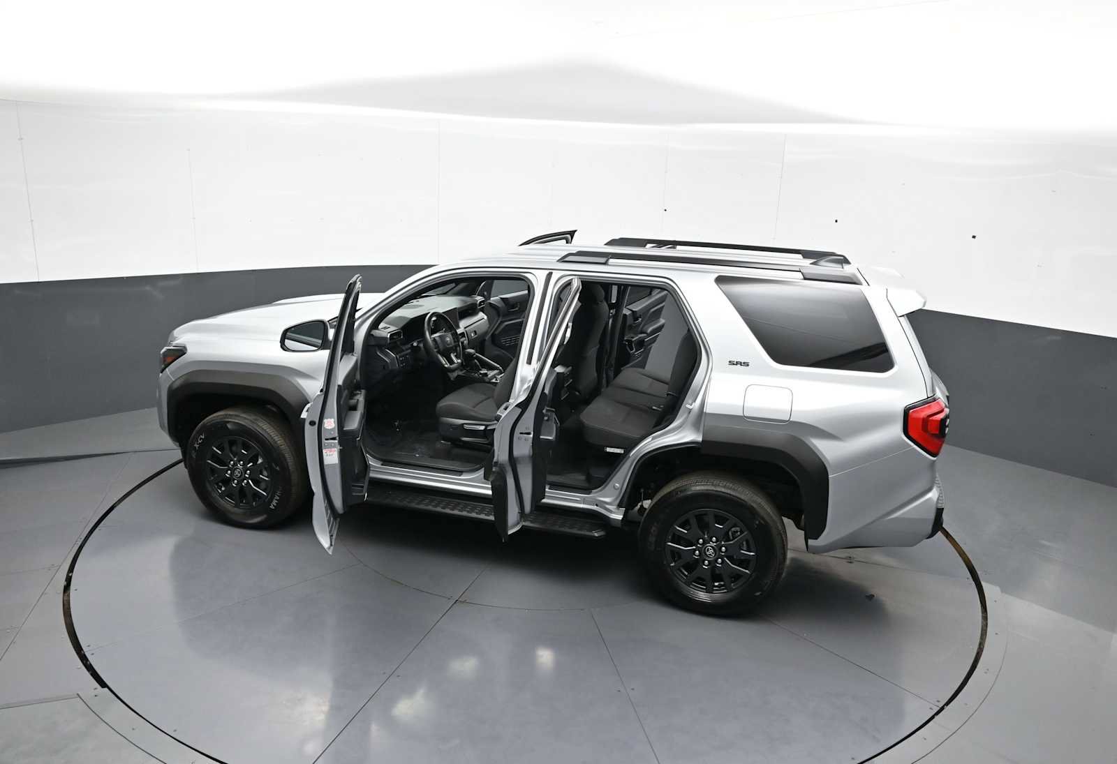 Certified 2025 Toyota 4Runner SR5 AWD/4WD image 44