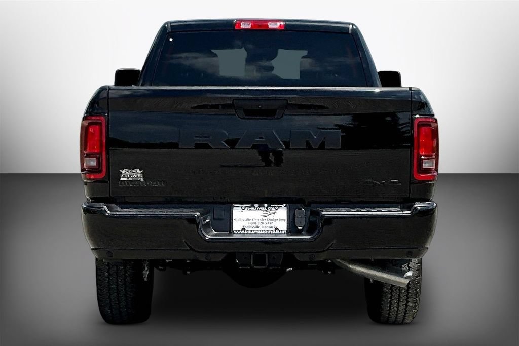 New 2026 RAM 2500 Big Horn AWD/4WD image 4