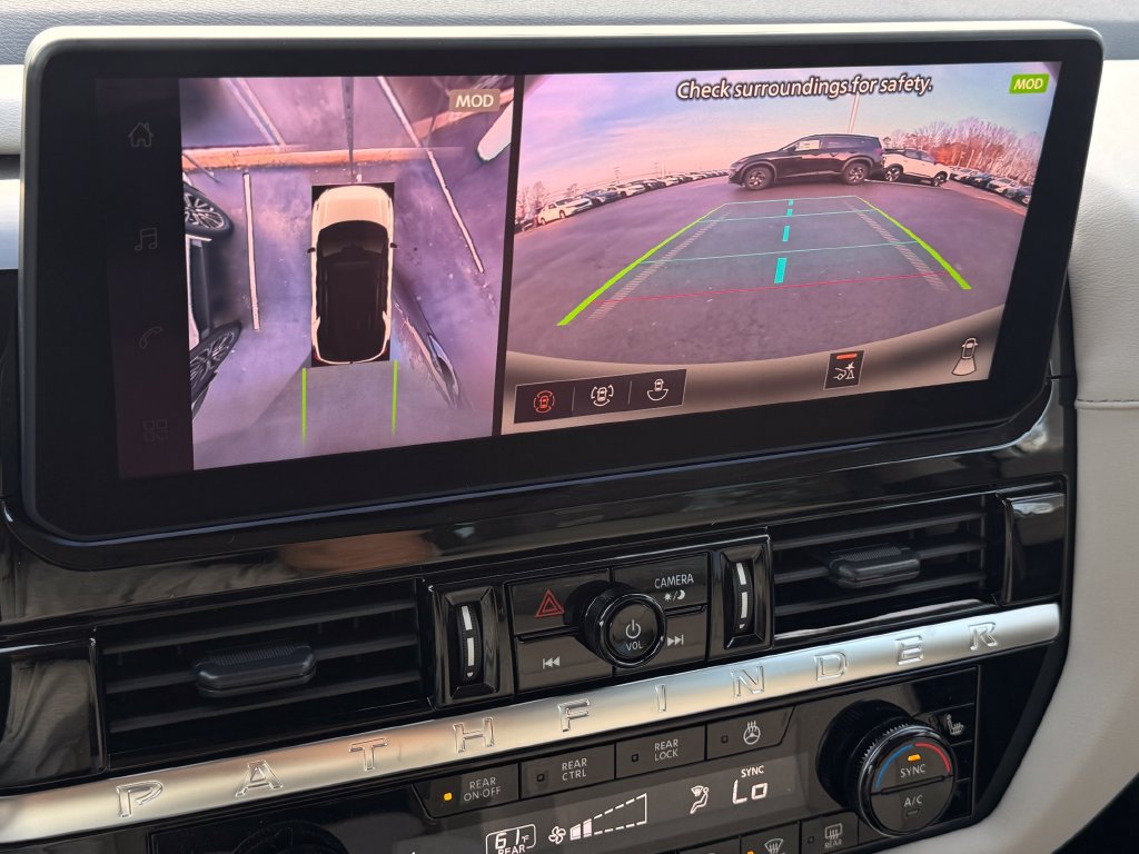 New 2026 Nissan Pathfinder SL AWD/4WD image 16