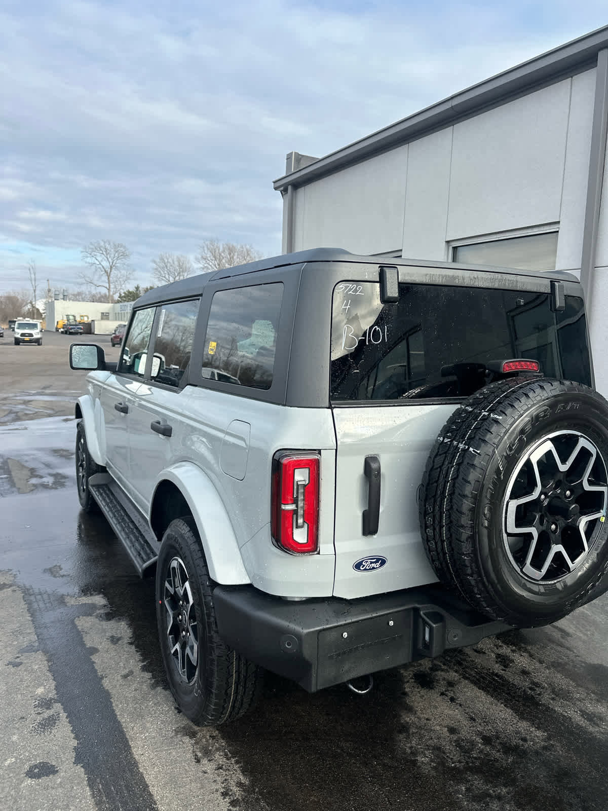 New 2026 Ford Bronco Outer Banks image 6