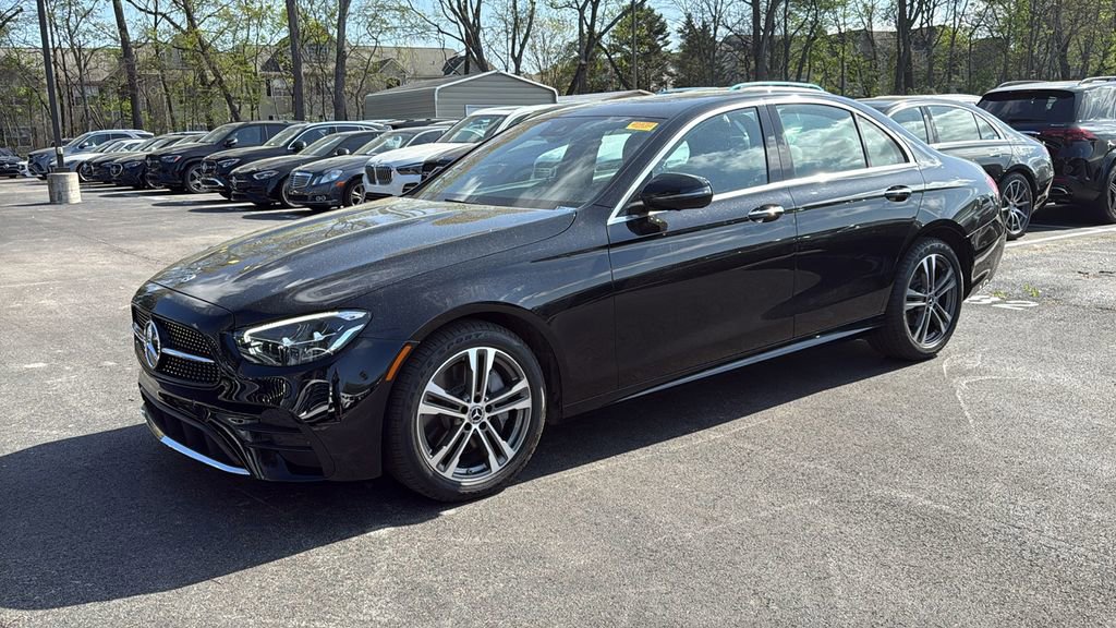 Certified 2023 Mercedes-Benz E 350 4MATIC Sedan w/ Premium Package image 8