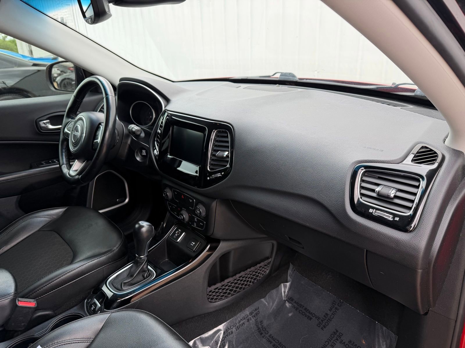 Used 2021 Jeep Compass Latitude w/ Sun and Sound Group image 16