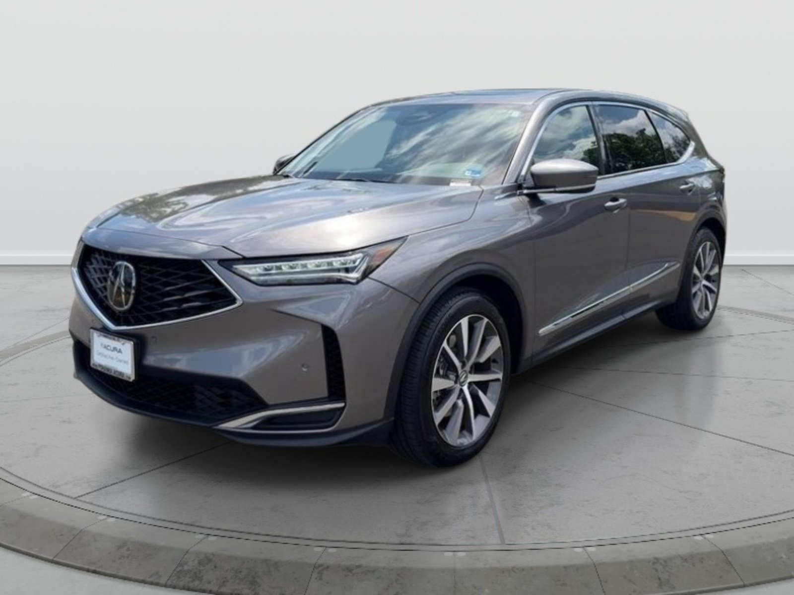 Certified 2026 Acura MDX w/ Technology Package FWD image 3