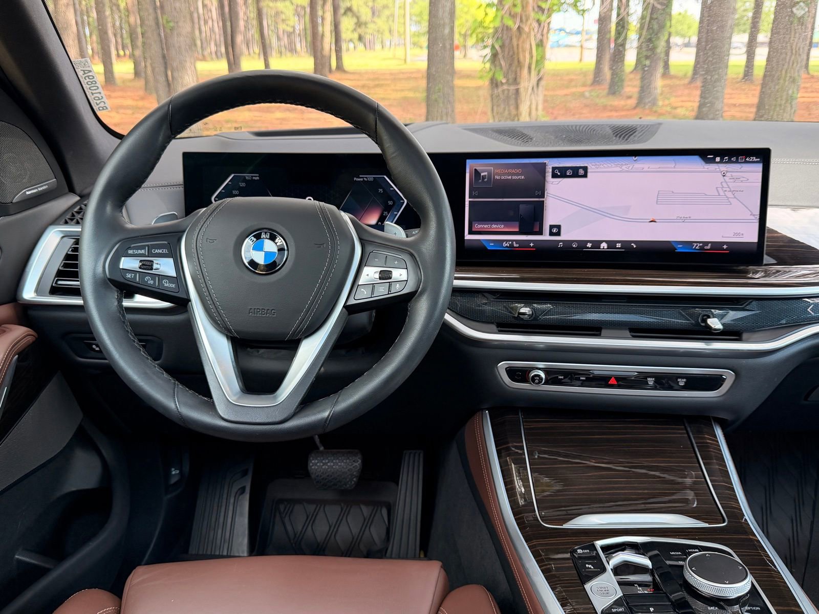 Certified 2024 BMW X5 sDrive40i w/ Premium Package RWD image 3