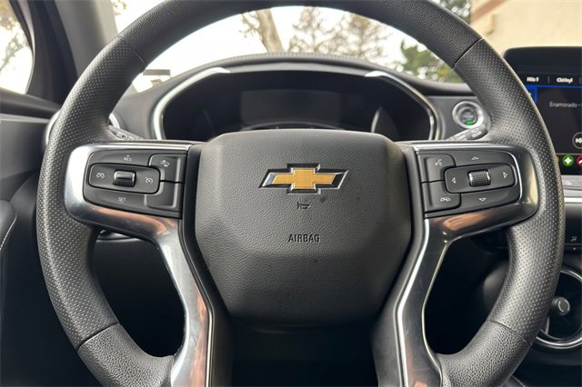 Used 2025 Chevrolet Blazer LT image 34