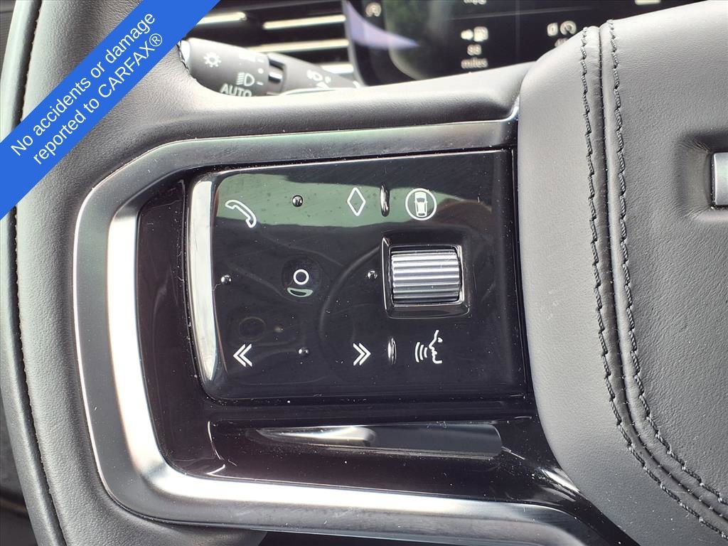 Used 2025 Land Rover Range Rover Sport SE image 28