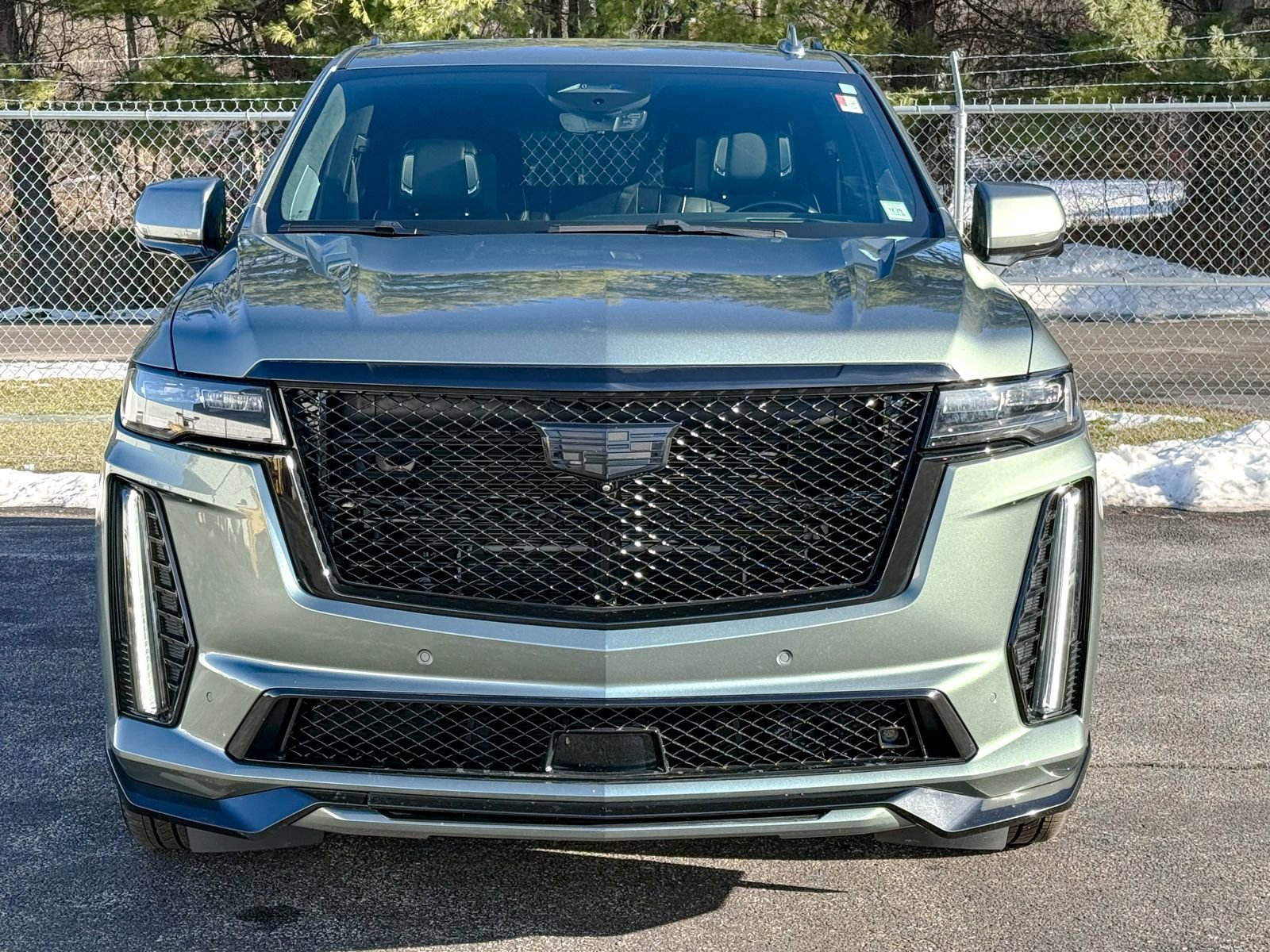 Used 2023 Cadillac Escalade V image 2