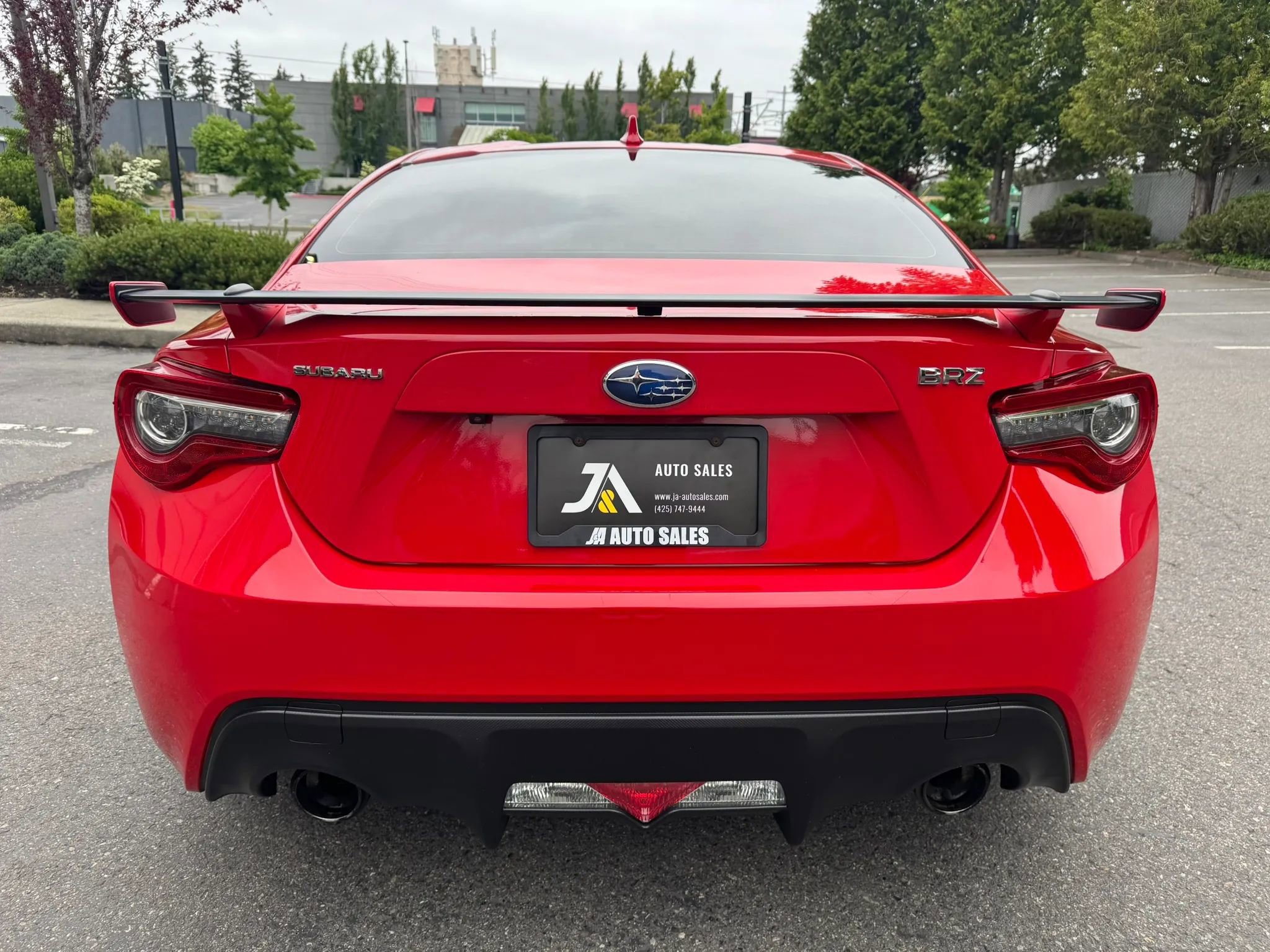 Used 2017 Subaru BRZ Limited w/ Popular Package #2 RWD image 9