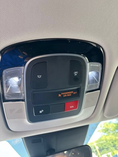 Used 2025 Hyundai Tucson SEL AWD/4WD image 17