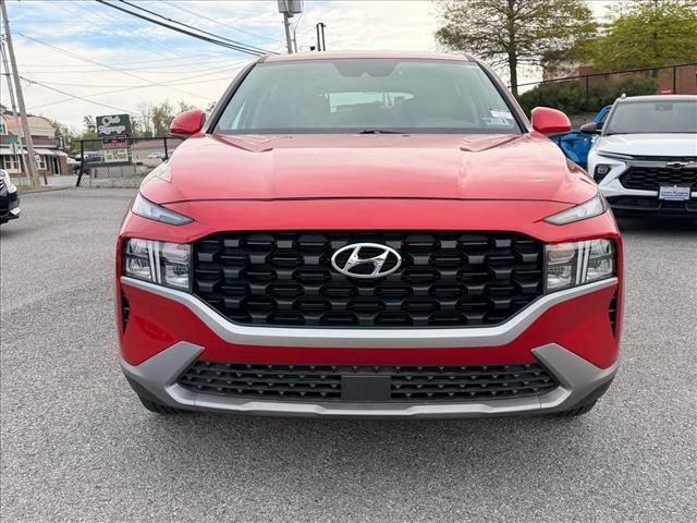 Certified 2023 Hyundai Santa Fe SE w/ Cargo Package AWD/4WD image 17