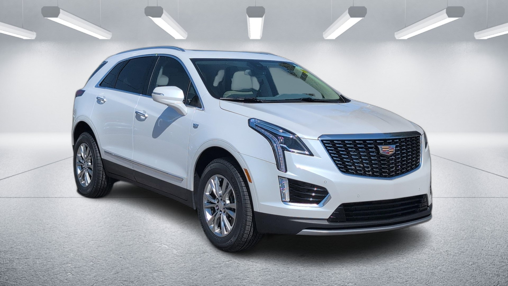 Certified 2022 Cadillac XT5 Premium Luxury FWD image 9