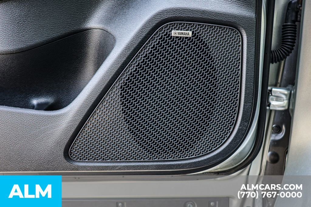 Used 2025 Mitsubishi Outlander SE image 55