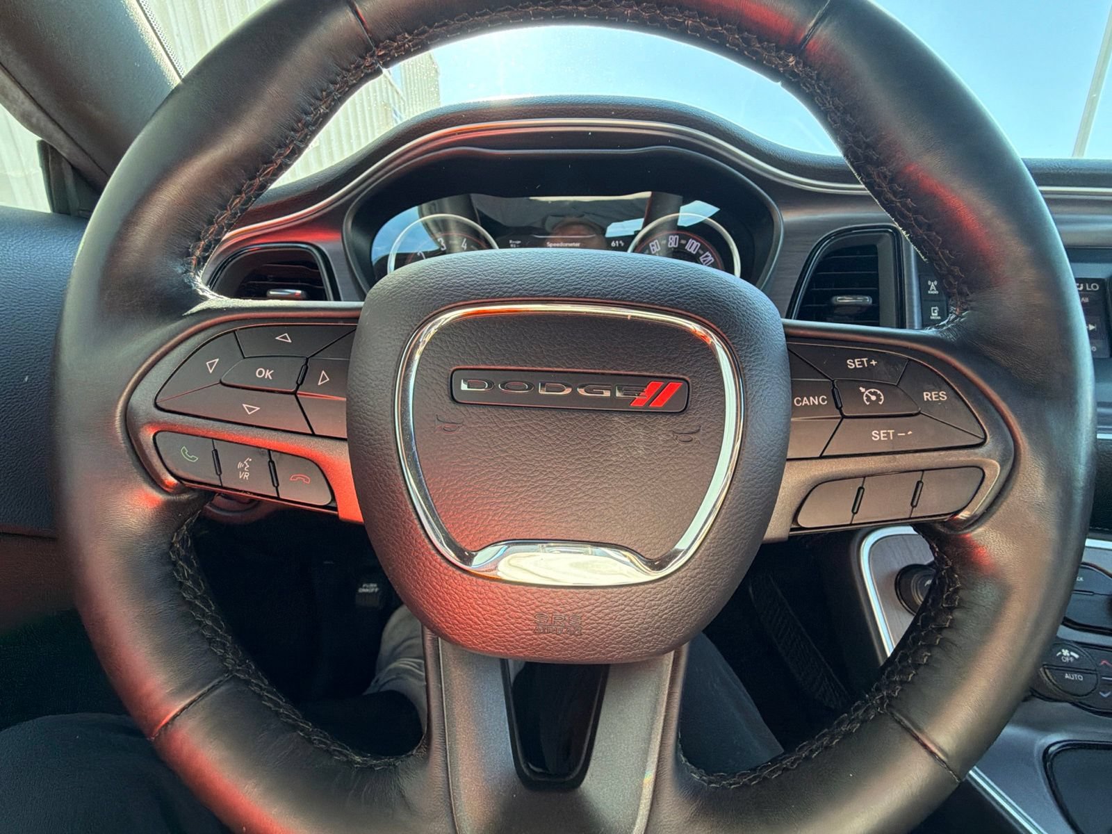 Used 2016 Dodge Challenger SXT w/ Cold Weather Group RWD image 15