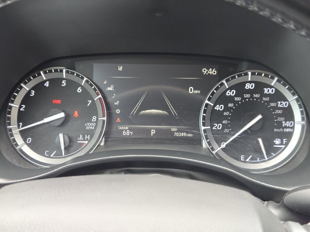 Used 2021 Toyota Highlander XLE FWD image 18