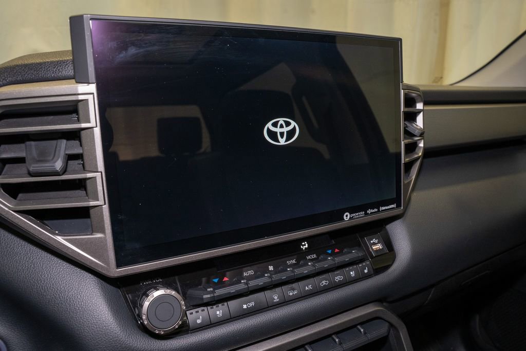 Used 2023 Toyota Tundra Limited w/ Power Package image 13