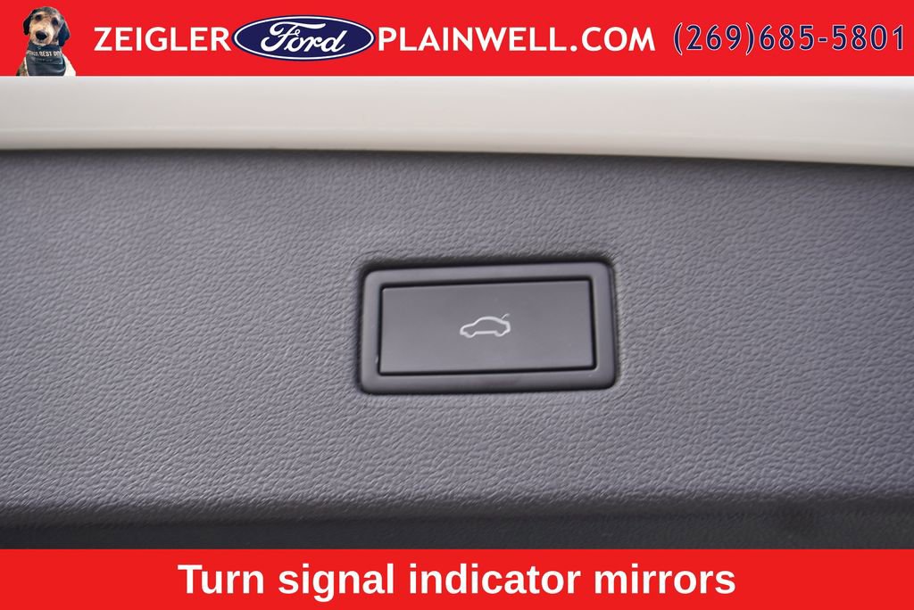Used 2024 Volkswagen Tiguan Wolfsburg Edition FWD image 12