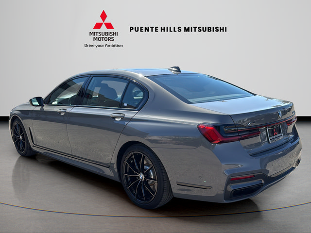Used 2021 BMW 750i xDrive w/ Luxury Rear Seating Package AWD/4WD image 7