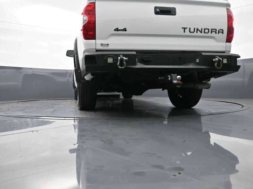 Certified 2020 Toyota Tundra 1794 Edition image 31