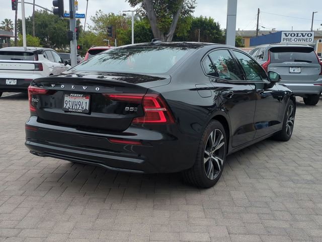 Certified 2025 Volvo S60 B5 Plus image 3