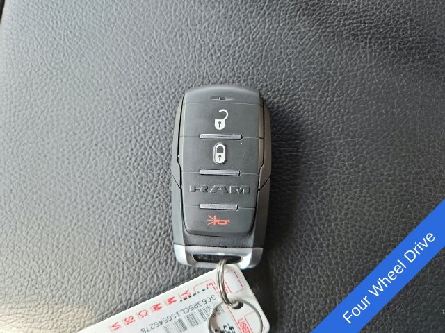 Used 2025 RAM 2500 Tradesman AWD/4WD image 10