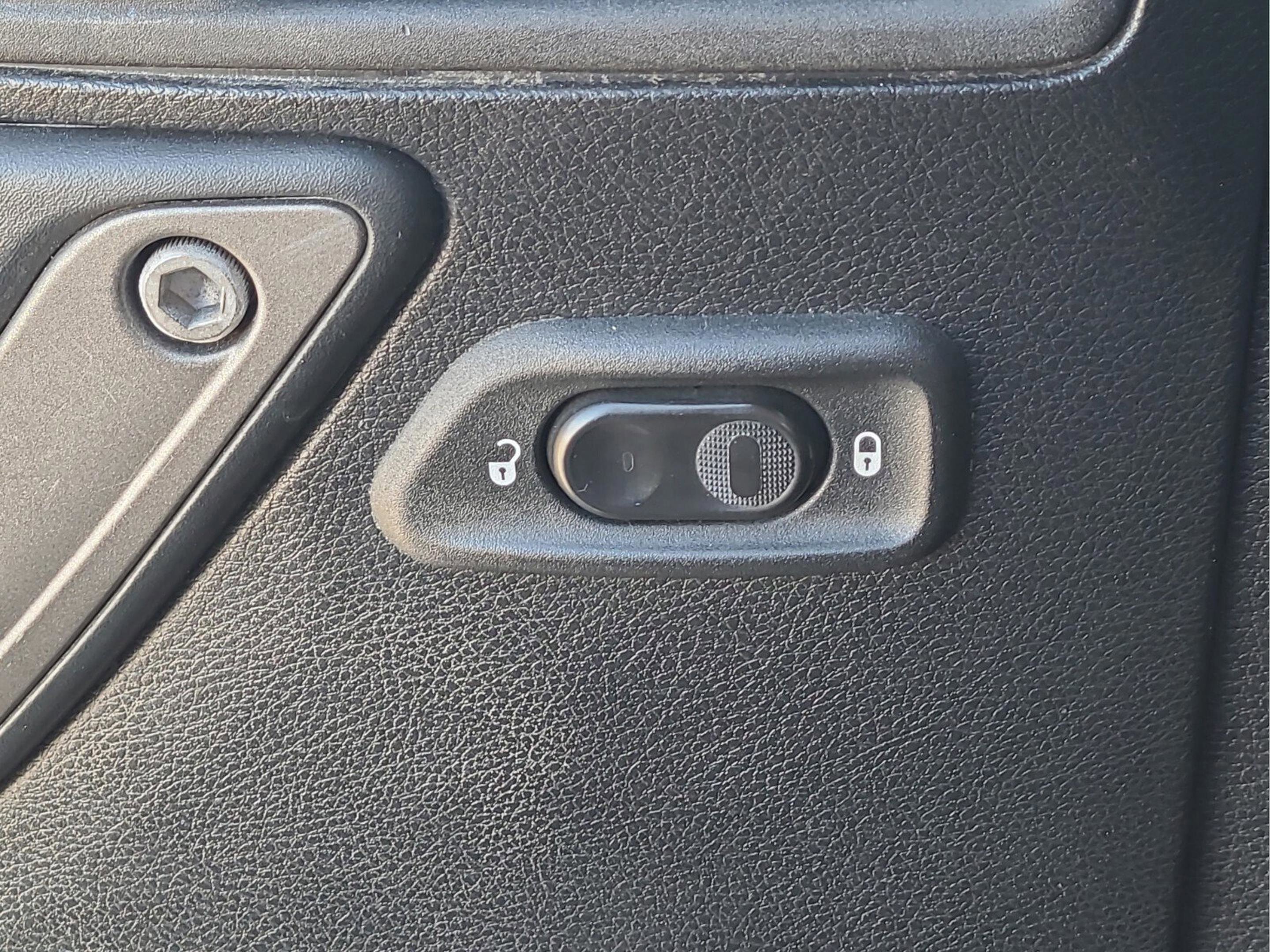 Used 2013 Jeep Wrangler Sport image 23