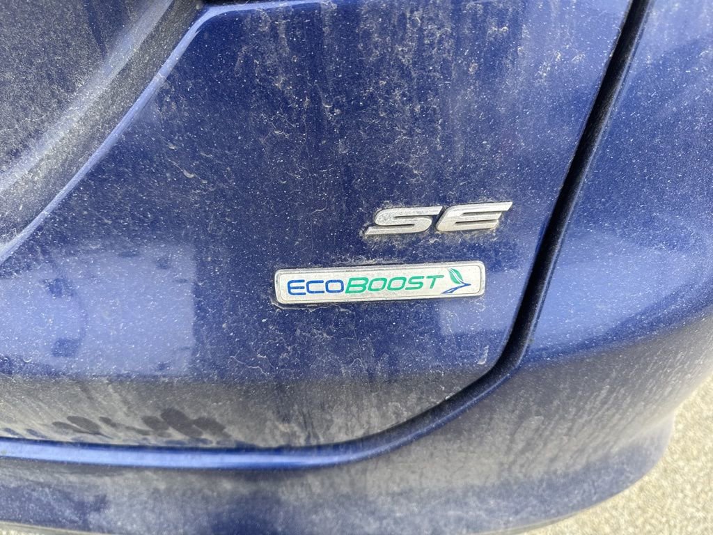 Used 2015 Ford Fusion SE w/ Equipment Group 202A FWD image 11