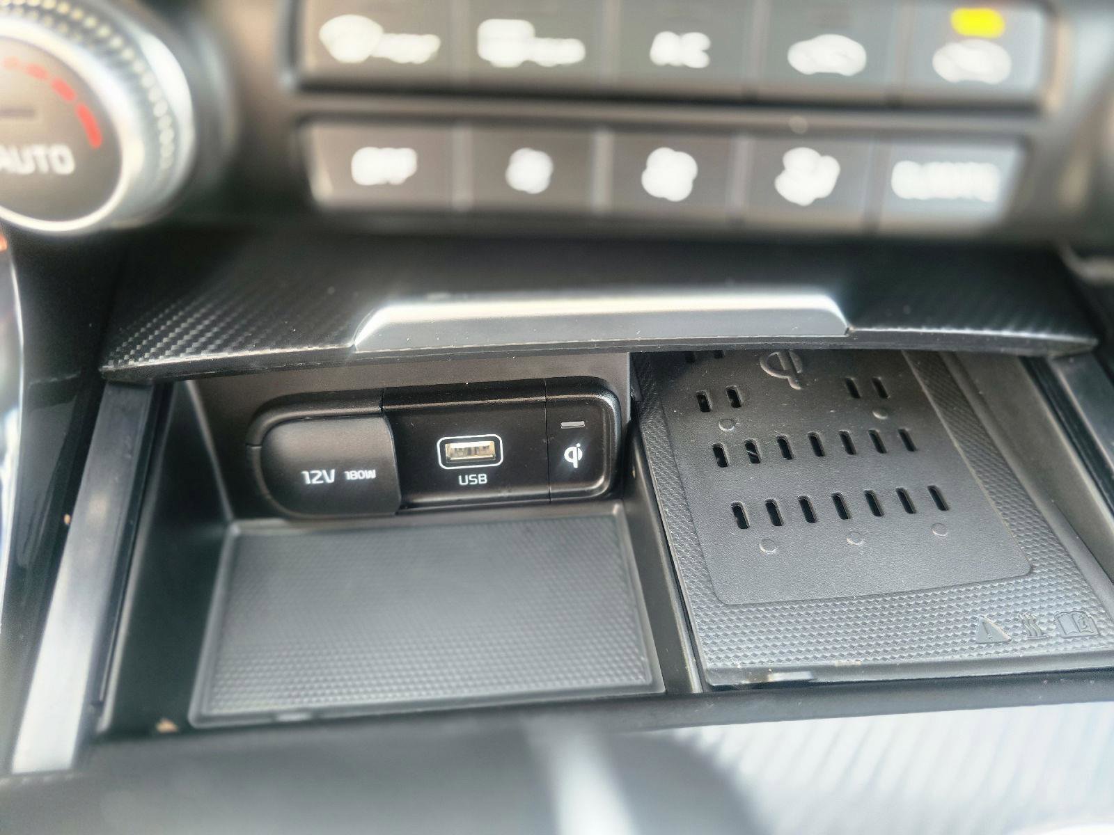 Used 2023 Kia Stinger GT-Line w/ Sun & Sound Package image 10