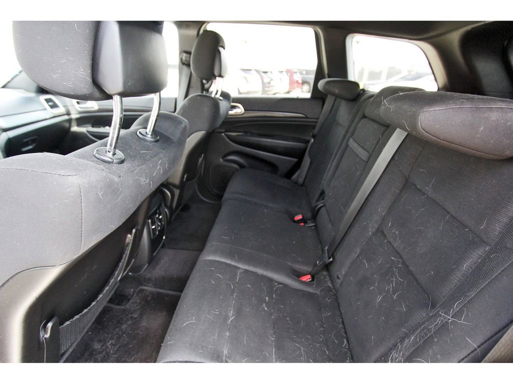 Used 2016 Jeep Grand Cherokee Laredo image 7