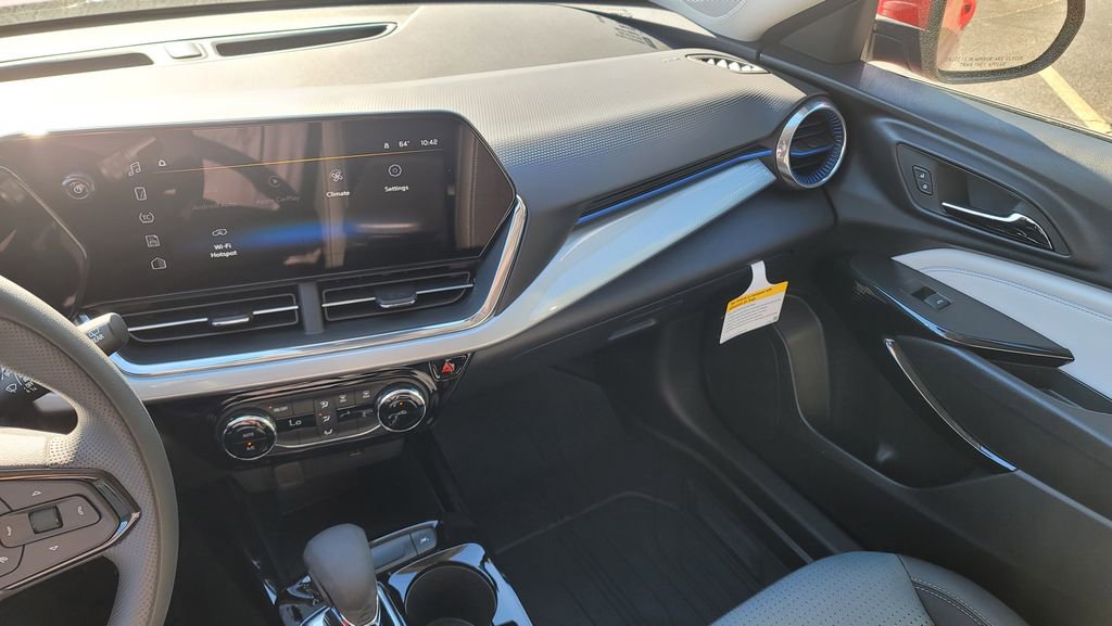 New 2026 Chevrolet Trax LT image 21