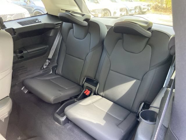 New 2026 Volvo XC90 B6 Plus w/ Protection Package AWD/4WD image 16