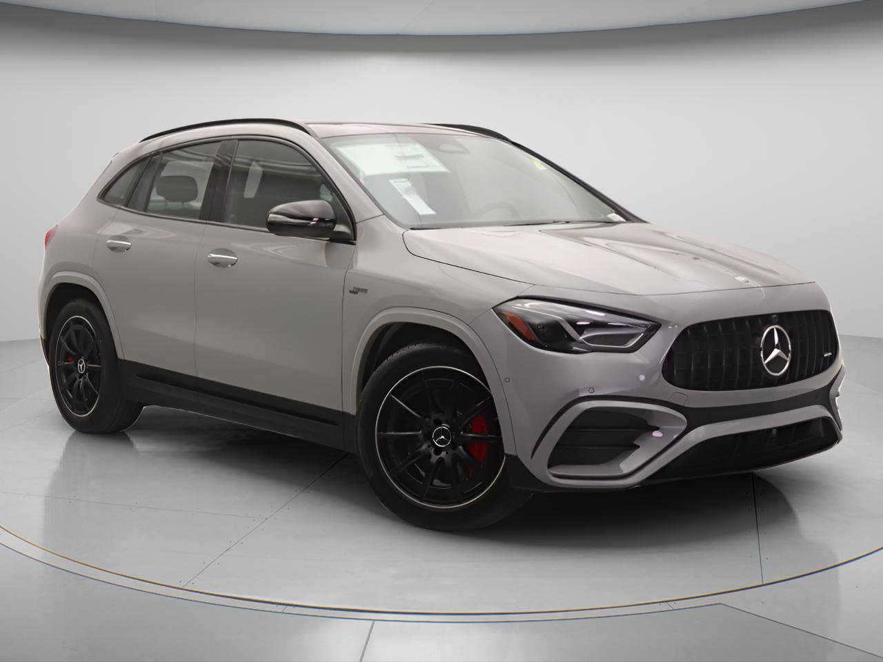 New 2026 Mercedes-Benz GLA 35 AMG 4MATIC image 13