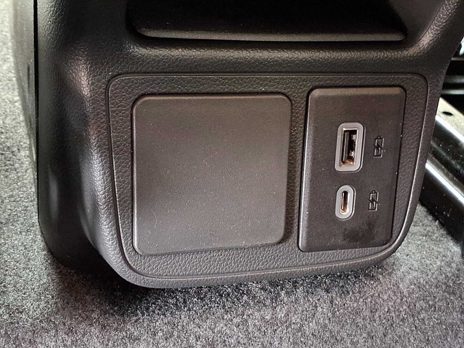 Used 2023 Buick Encore GX Preferred w/ Cold Weather Comfort Package image 26
