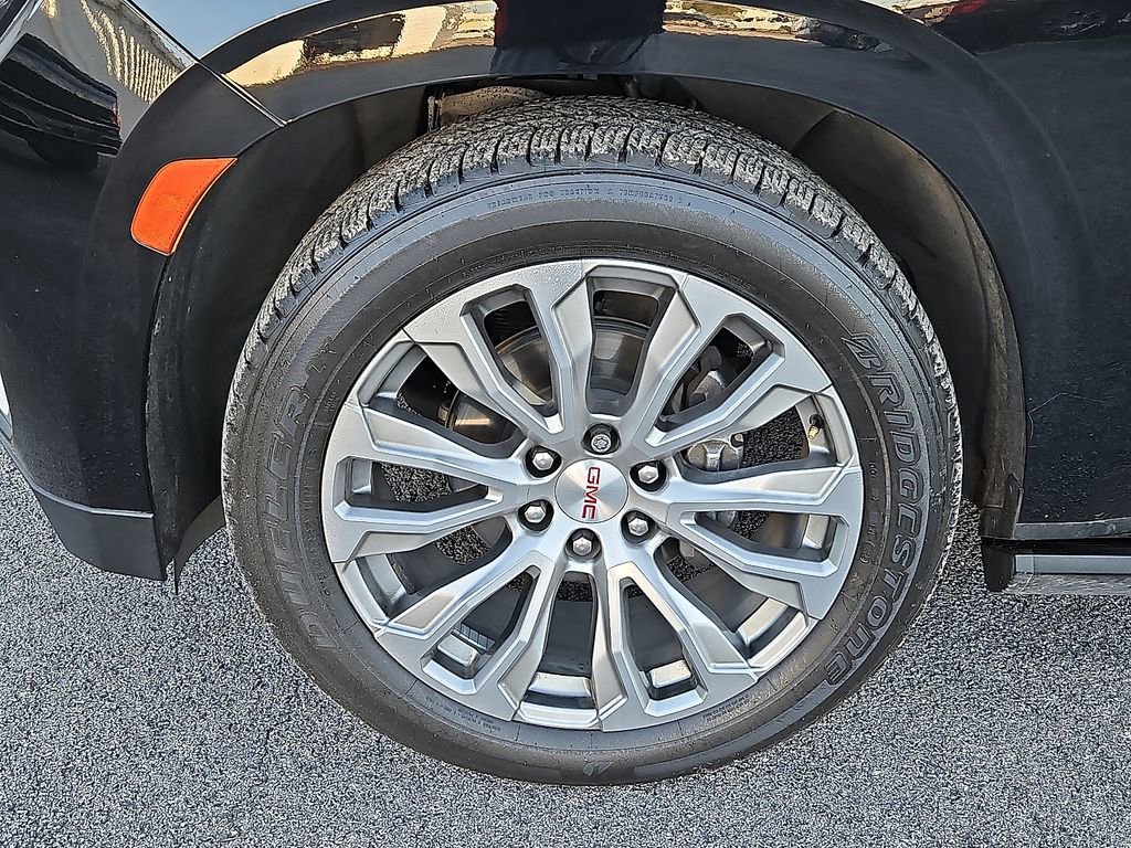 Used 2021 GMC Yukon Denali w/ Denali Ultimate Package image 13