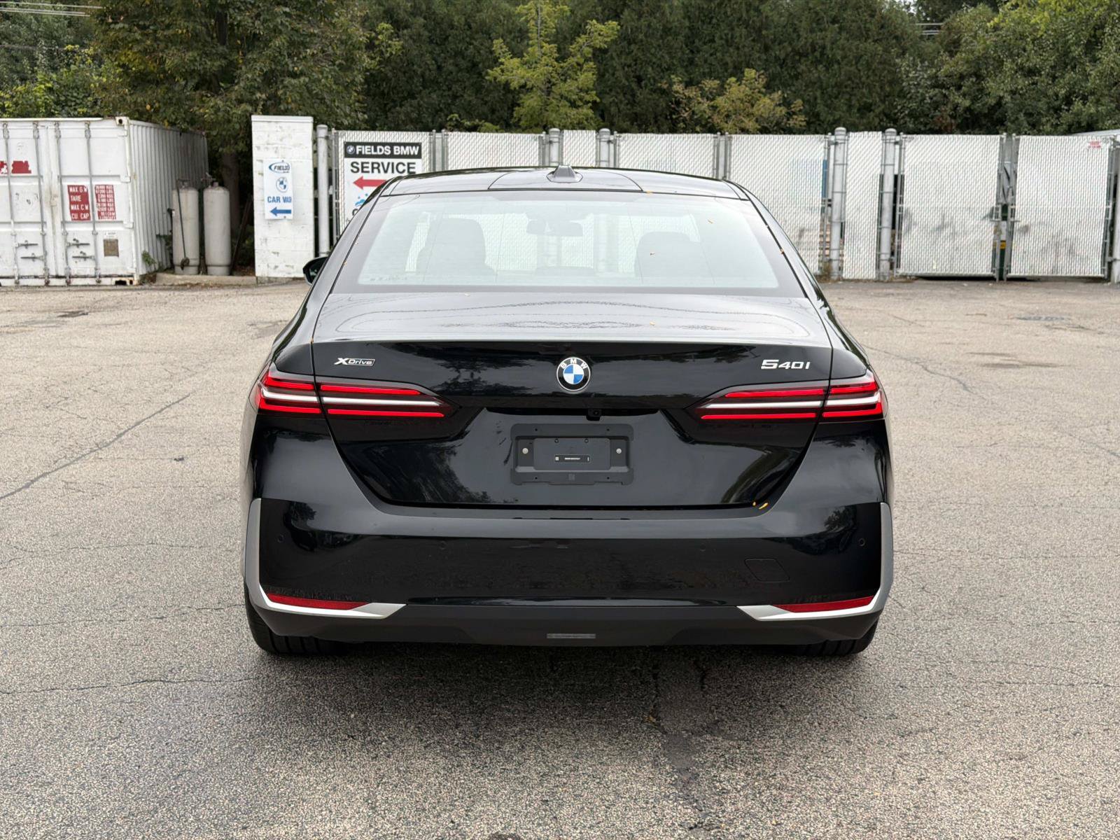 Certified 2027 BMW 540i xDrive AWD/4WD image 12