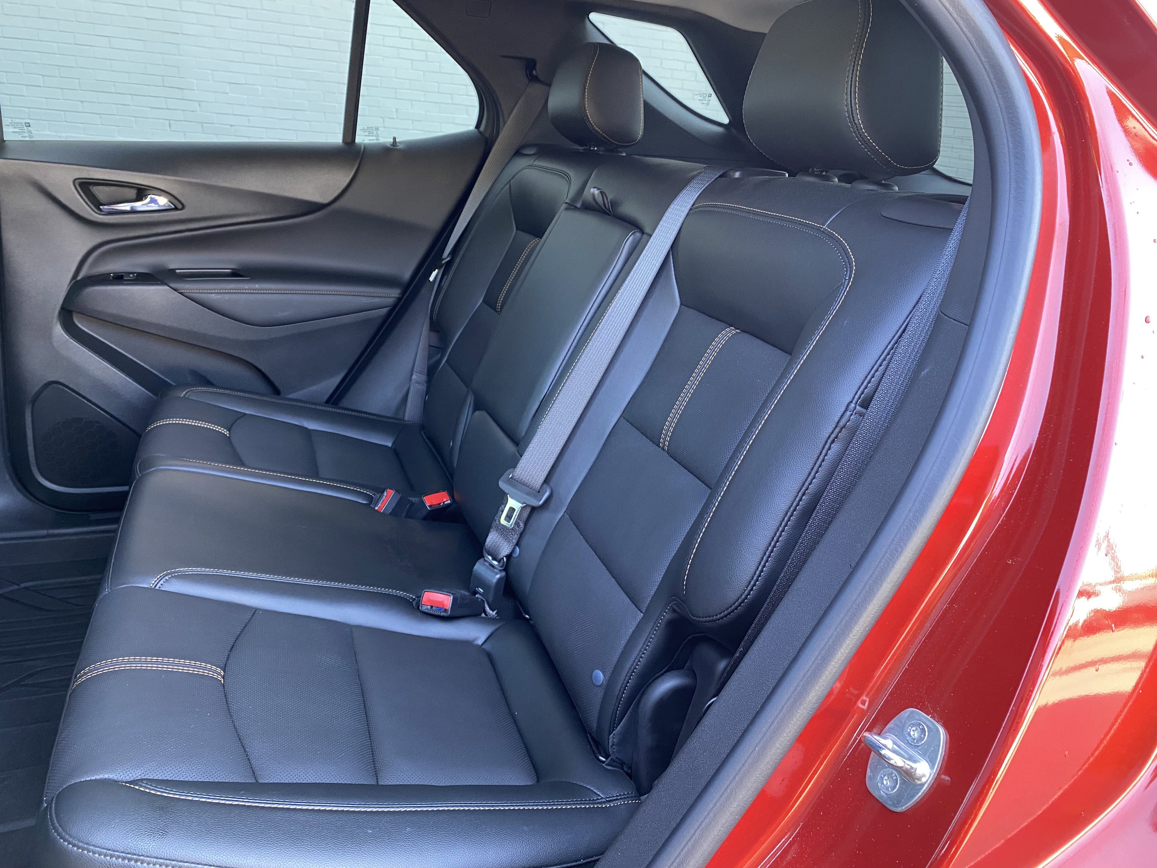Used 2023 Chevrolet Equinox Premier FWD image 37