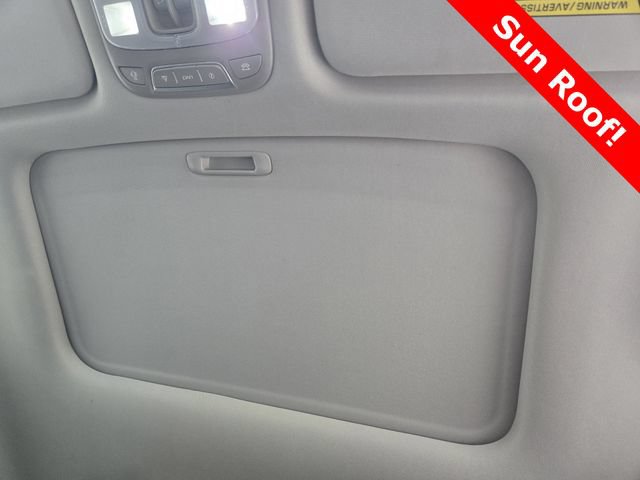 Used 2022 Kia Telluride SX w/ Towing Package FWD image 12