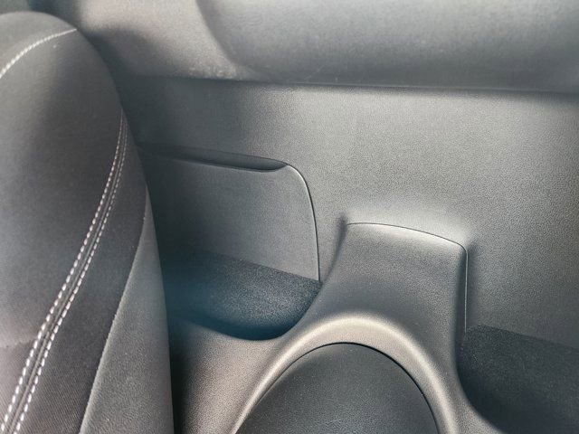 Used 2018 Nissan 370Z Roadster image 29