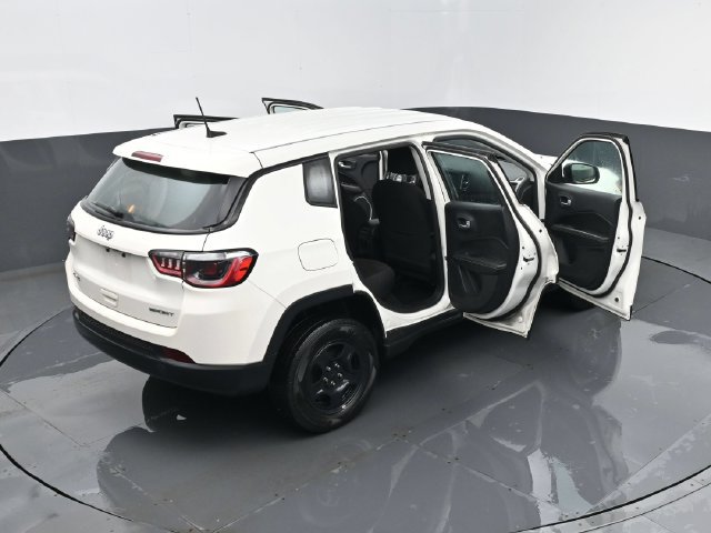 Used 2021 Jeep Compass Sport AWD/4WD image 23