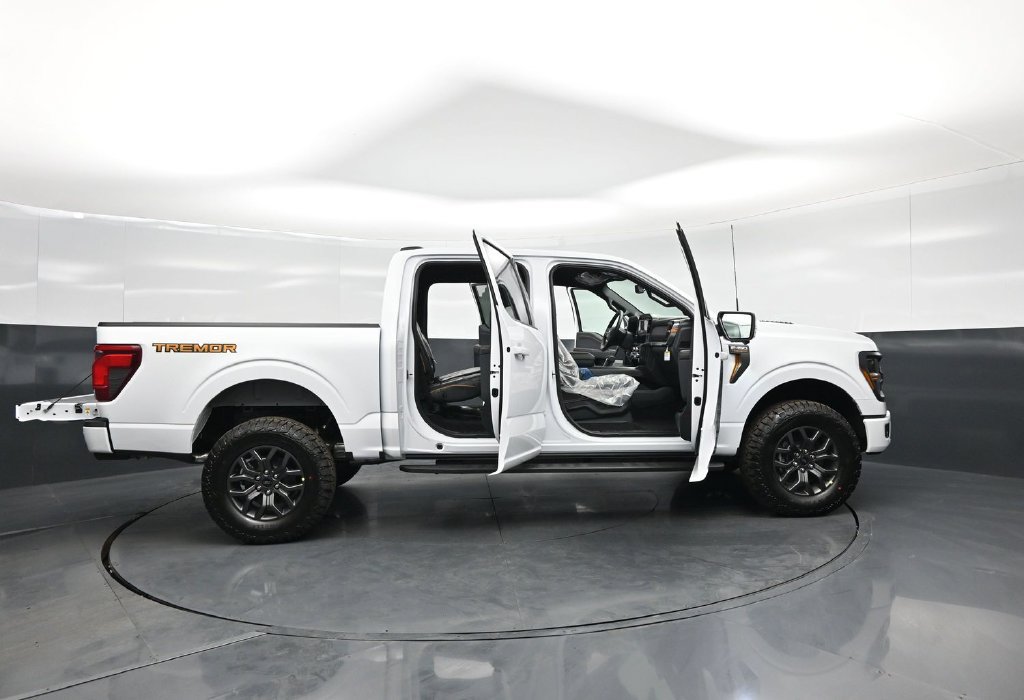 New 2026 Ford F150 Tremor w/ Equipment Group 402B AWD/4WD image 4