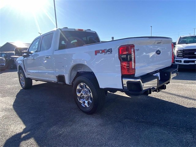 New 2026 Ford F350 4x4 Crew Cab Super Duty image 4