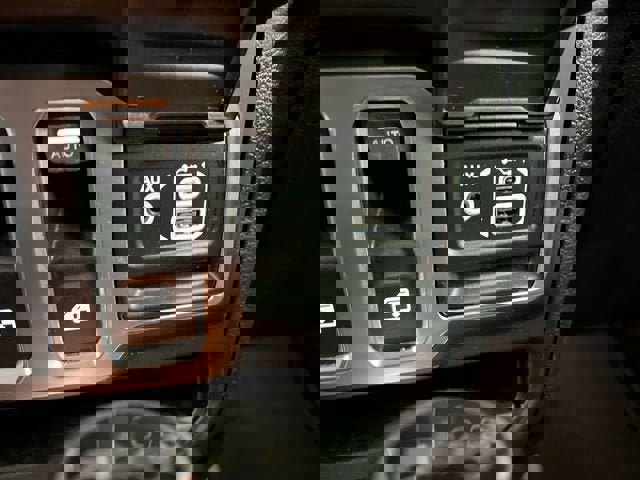 Used 2018 Jeep Wrangler Sport image 33