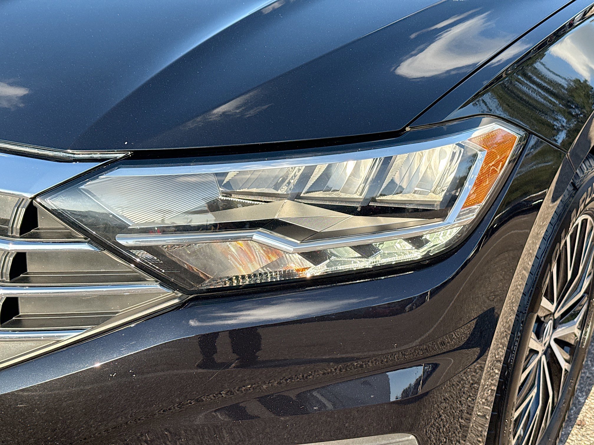 Used 2021 Volkswagen Jetta S w/ Driver Assistance Package image 9