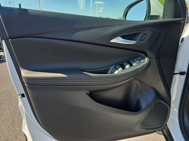 New 2026 Buick Encore GX Preferred w/ Comfort Package FWD image 21