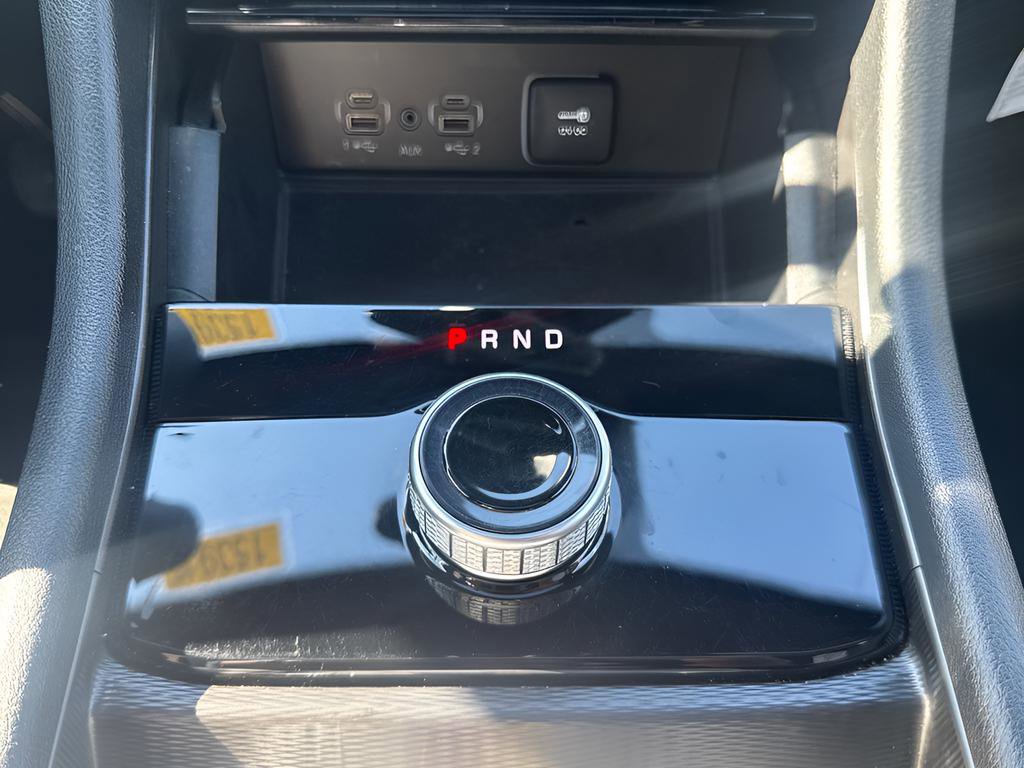 Used 2023 Jeep Grand Cherokee Altitude image 30