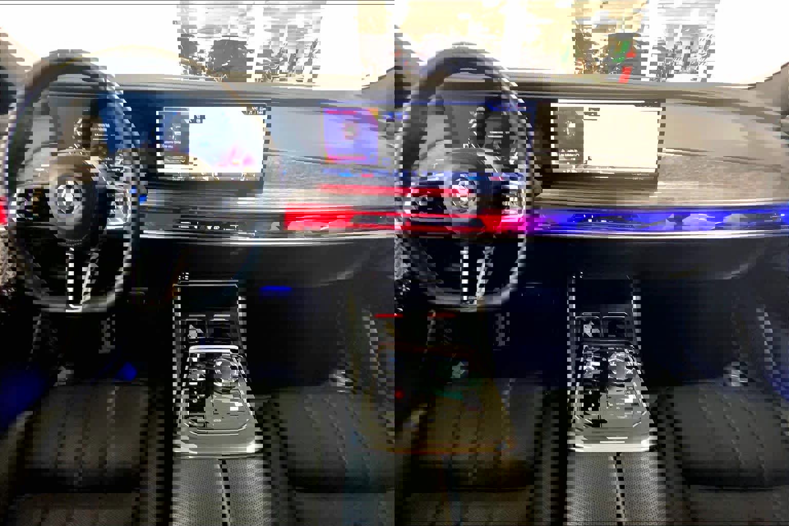 Certified 2023 BMW 760i xDrive image 16