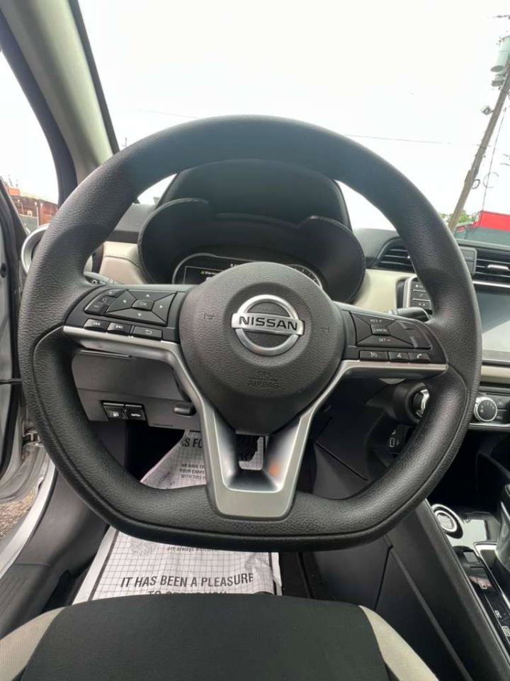 Used 2021 Nissan Versa SV FWD image 24