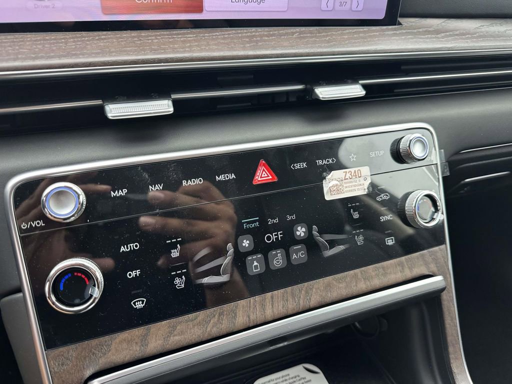 New 2026 Genesis GV80 2.5T Prestige AWD/4WD image 25