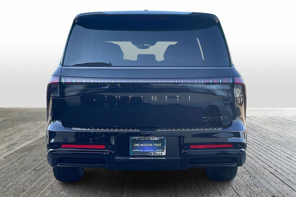 New 2026 INFINITI QX80 4WD w/ Sport Exterior Package image 4