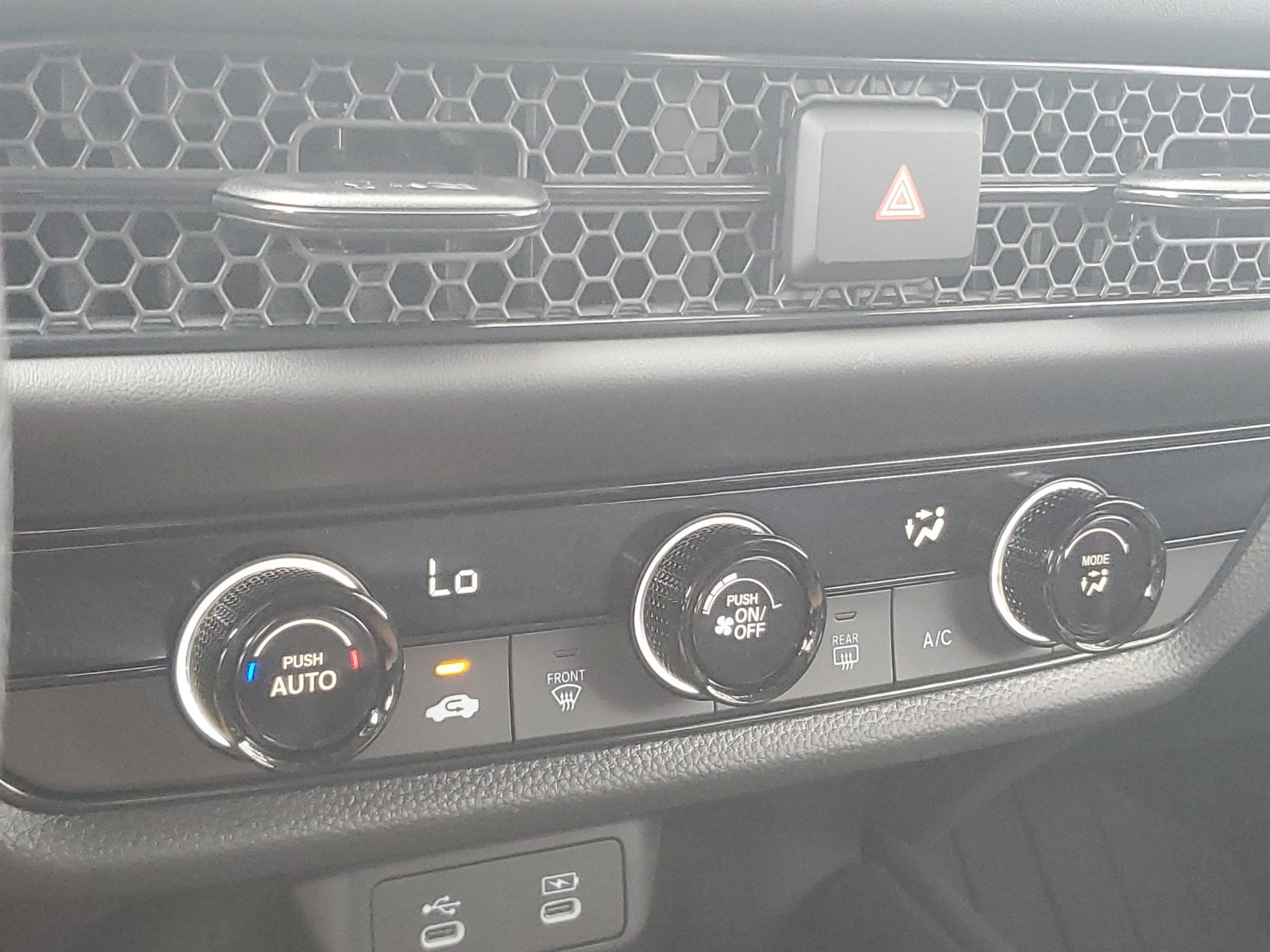 Used 2027 Honda HR-V LX image 26