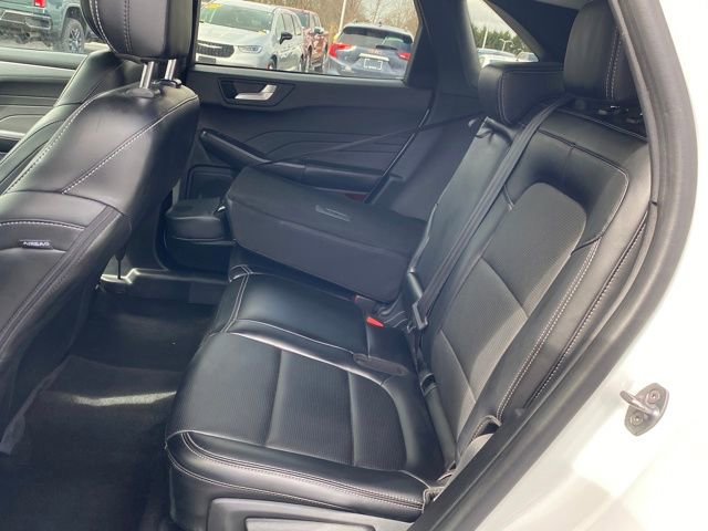 Used 2024 Ford Escape Platinum image 18